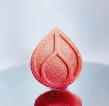 Load image into Gallery viewer, Fire Element Bath Bomb with Orange Calcite