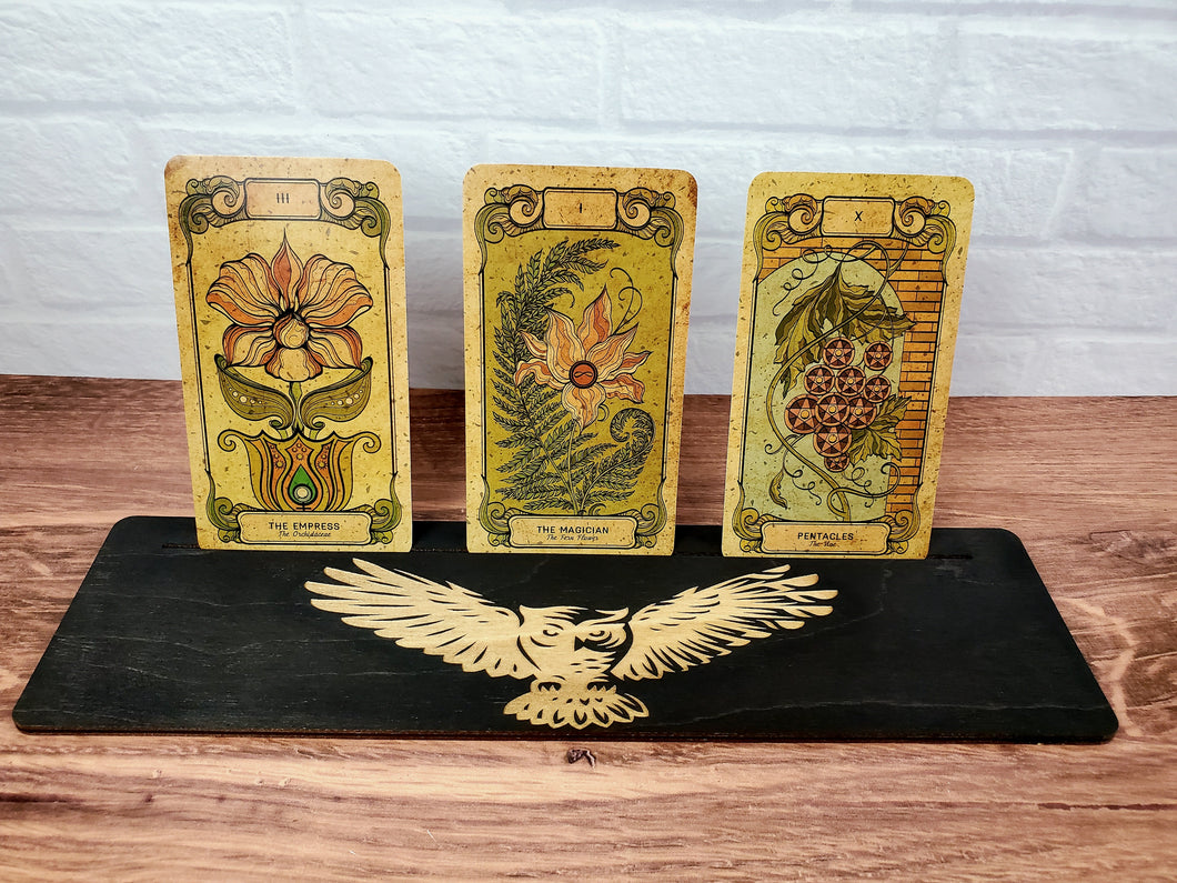 3-Card Tarot Stand - Flying Owl