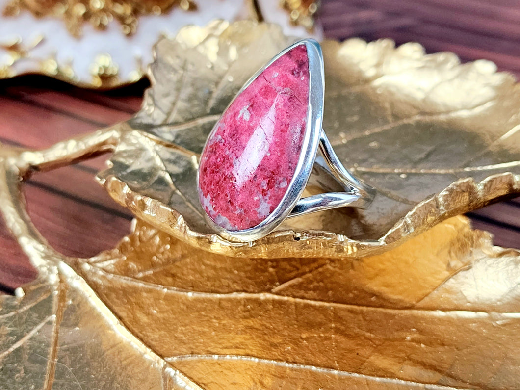 Thulite Sterling Silver Ring, size 8.75